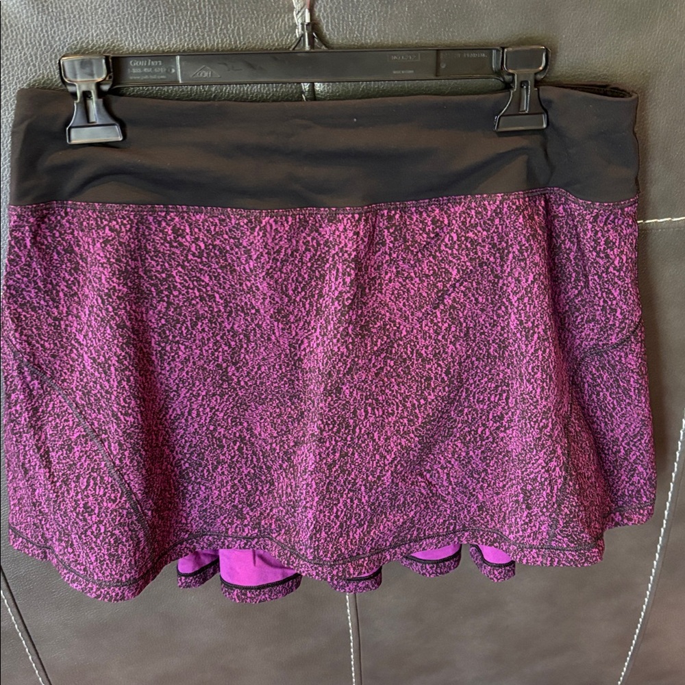Lululemon circuit breaker skirt size 8